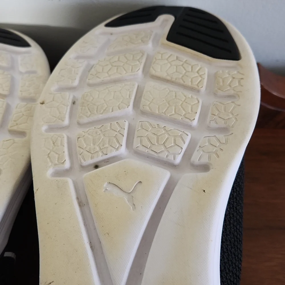 Puma, G-Nite, Sz 10,  Sneakers With Black & White Laces & Cushion Soles - Picture 6 of 8